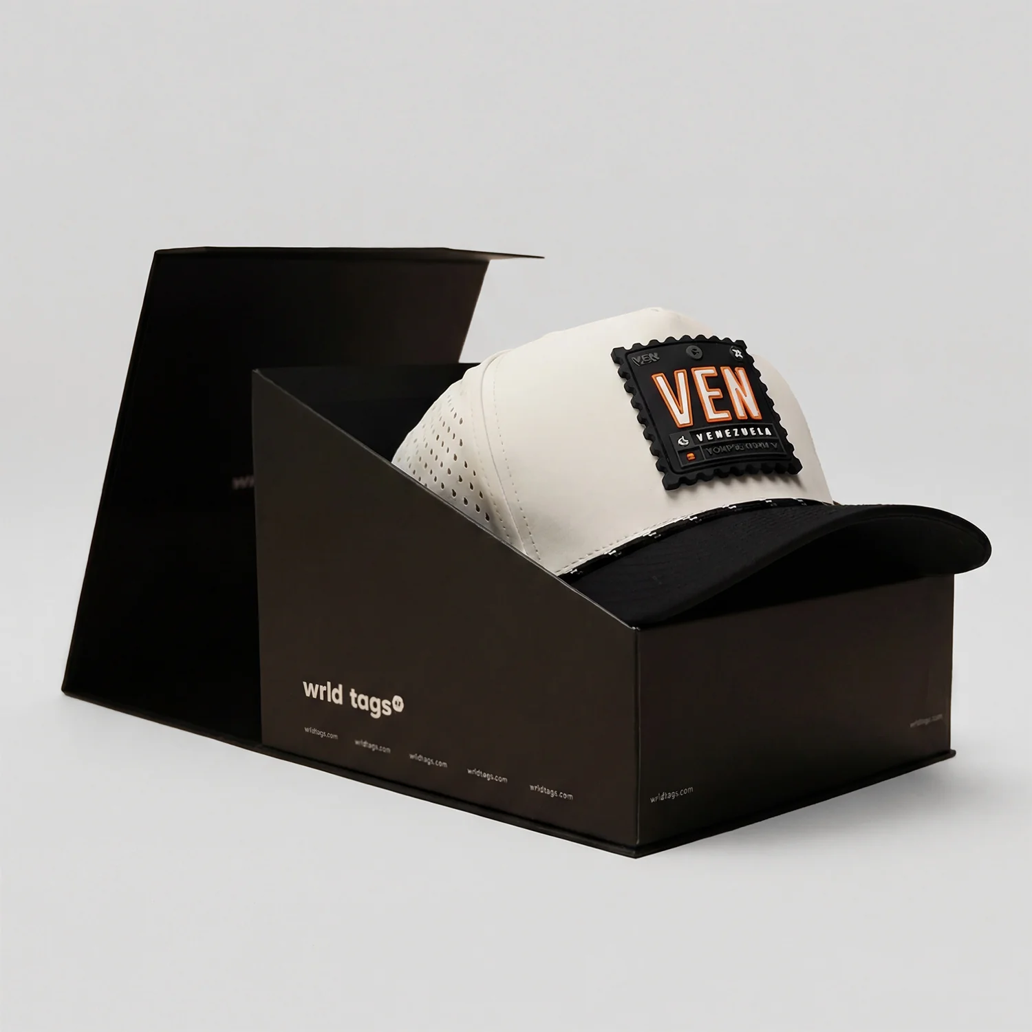 VEN - Performance Stamps - Natural/Black - Image 3