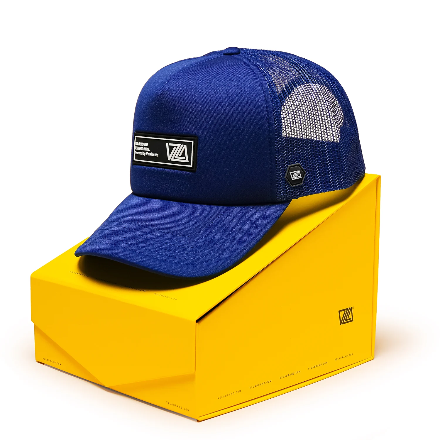 VZLA Colorfield Foam Trucker Cap - Nro. 5 - Image 3